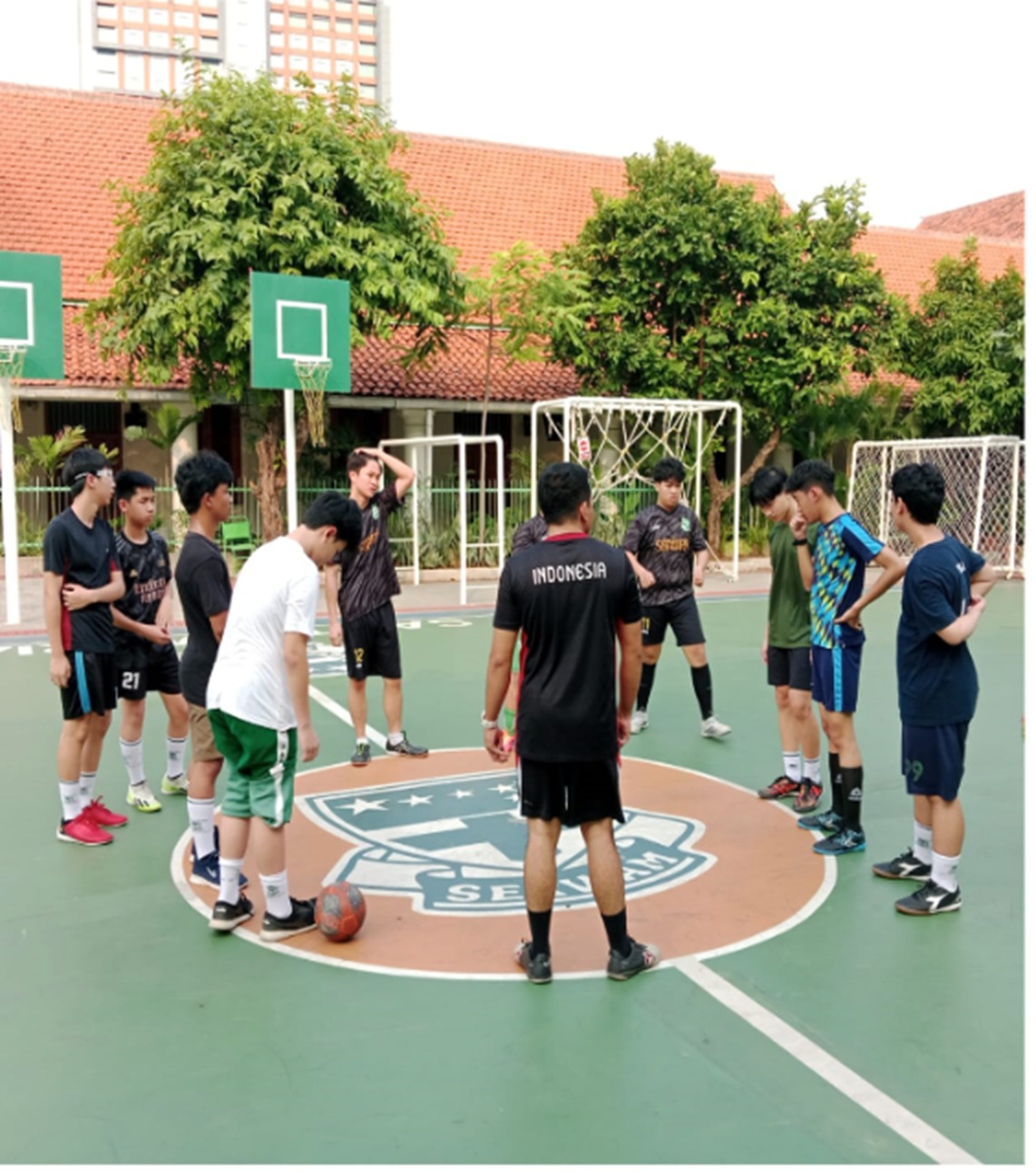 Lingkungan Sekolah SMKN 2 SURABAYA